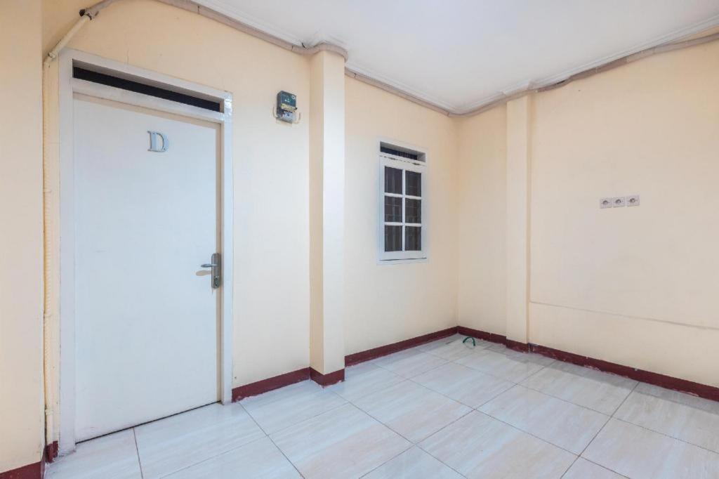 Hotel Aquina House Bogor Exterior foto